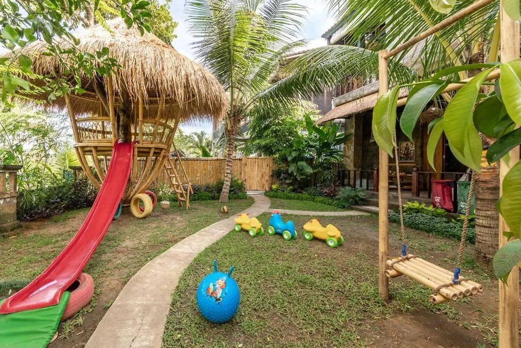 Eco Family Retreat, Rice Field & Jungle Views, Shared Pool, Nature Inspired Villa Ubud