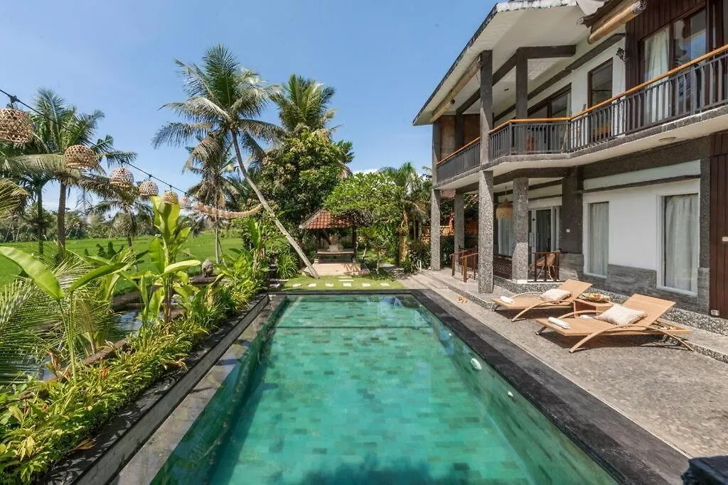 Eco Family Retreat, Rice Field & Jungle Views, Shared Pool, Nature Inspired Villa Ubud  0*, Ubud (Bali)